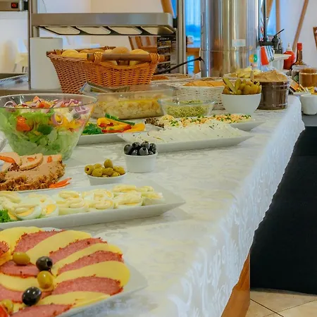 Morska Osada Krynica Morska 3*