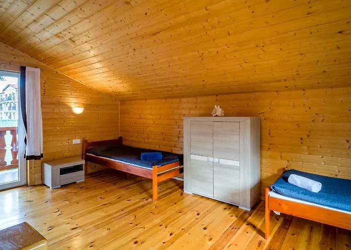 Morska Osada Blisko Morza Krynica Morska